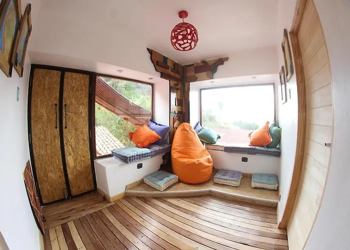 Supertramp Hostel *