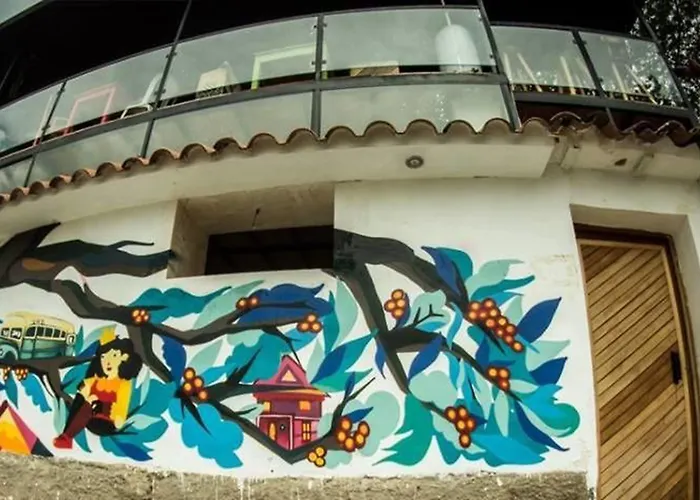 Supertramp Hostel *